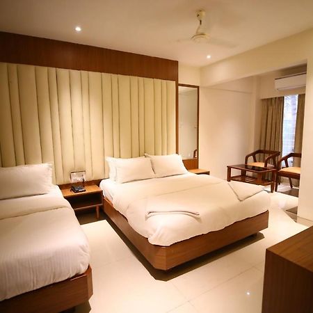Hotel Dream Residency Нави Мумбаи Экстерьер фото