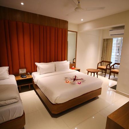 Hotel Dream Residency Нави Мумбаи Экстерьер фото